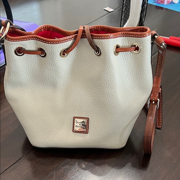 Dooney & Bourke Cream and Tan Shoulder Bag - Picture 1 of 6